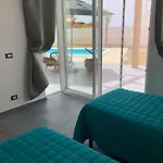 Vila La Perla Bianca Porto Palo